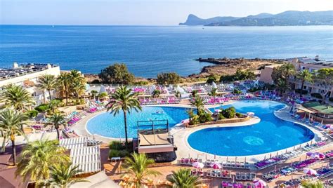 Holiday Village Seaview Ibiza .